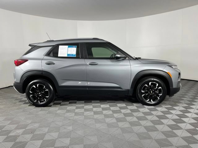 Used 2023 Chevrolet TrailBlazer LT FWD image 13