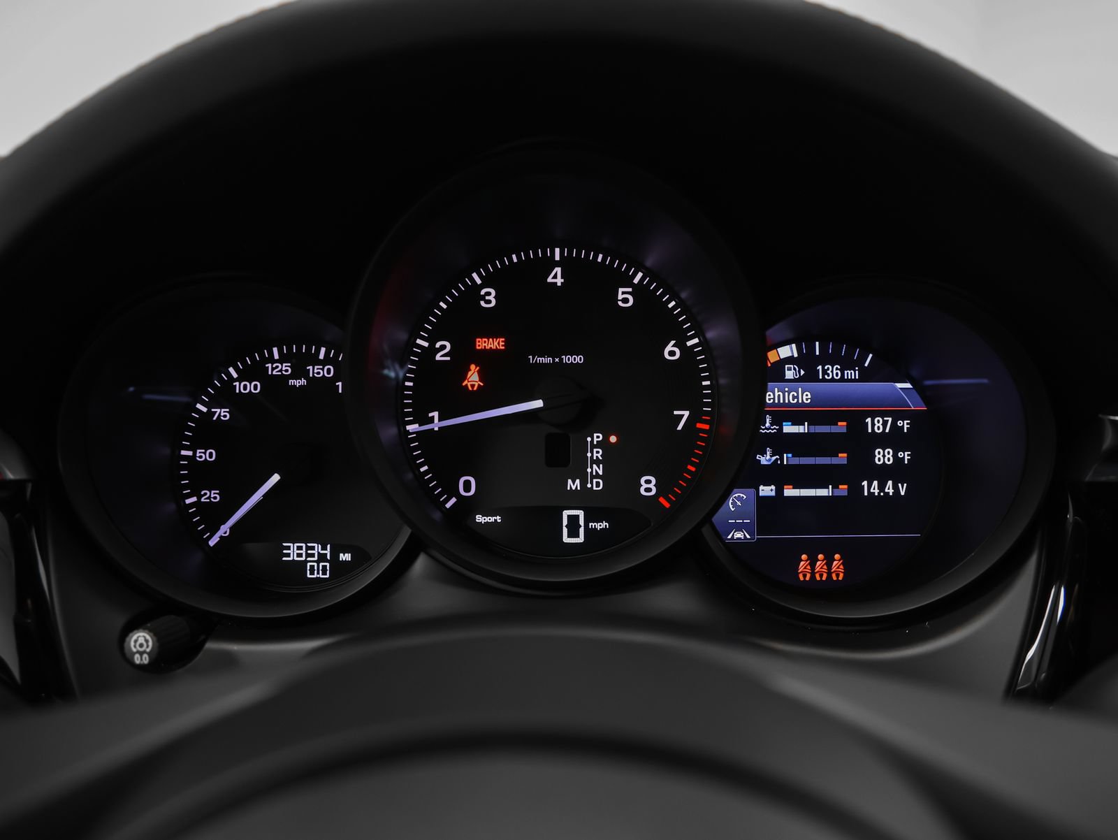 Certified 2026 Porsche Macan AWD/4WD image 34