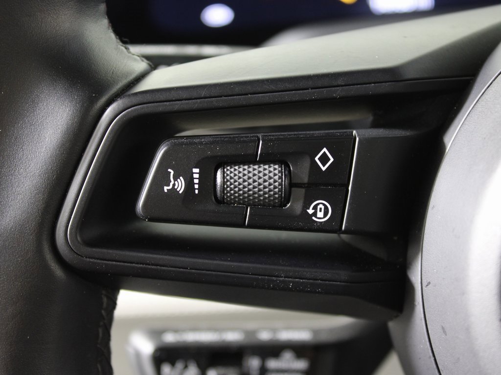 Used 2021 Porsche Taycan 4S image 25