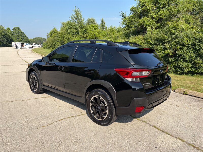 Used 2023 Subaru Crosstrek 2.0i Premium AWD/4WD image 3