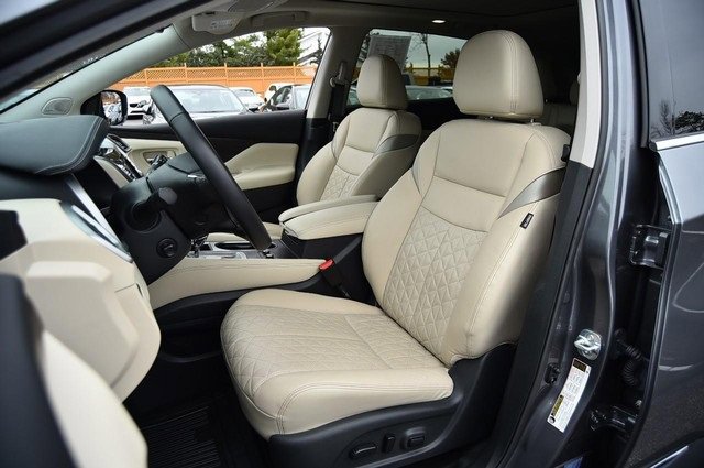 Certified 2024 Nissan Murano Platinum w/ Cargo Package image 24