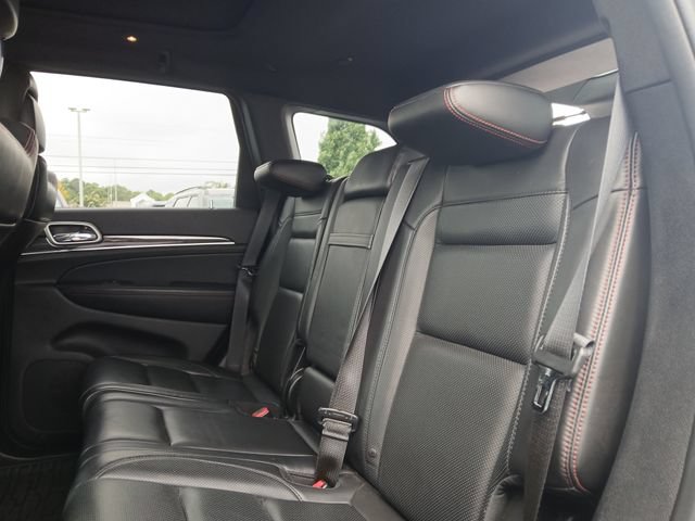 Used 2018 Jeep Grand Cherokee Trailhawk w/ Trailhawk Luxury Group AWD/4WD image 10