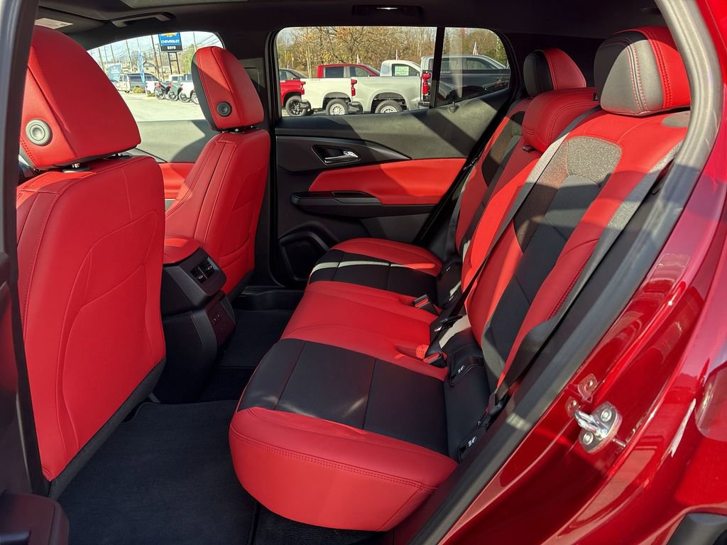 New 2026 Chevrolet Equinox EV RS image 25