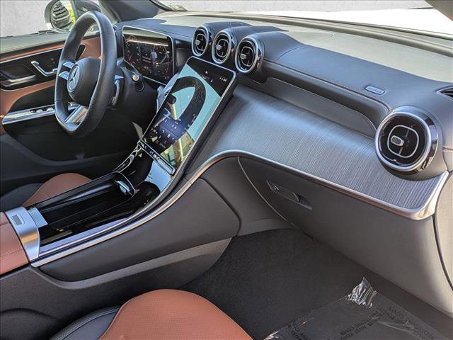 Used 2024 Mercedes-Benz GLC 300 4MATIC w/ AMG Line image 23