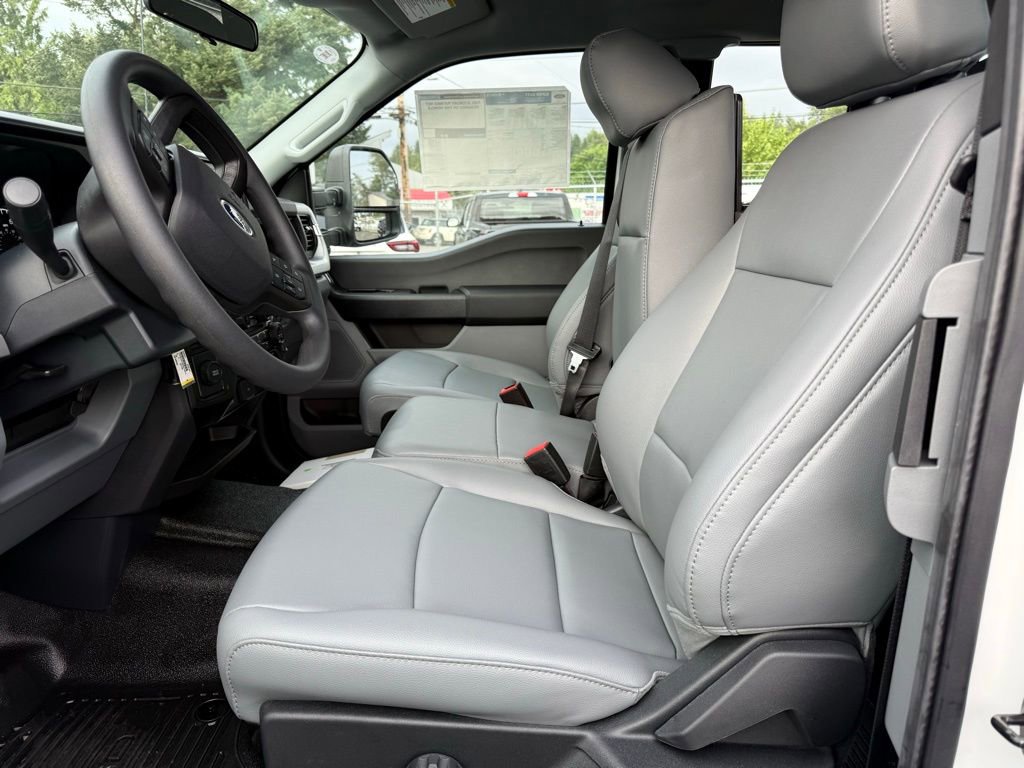 New 2025 Ford F450 XL image 9