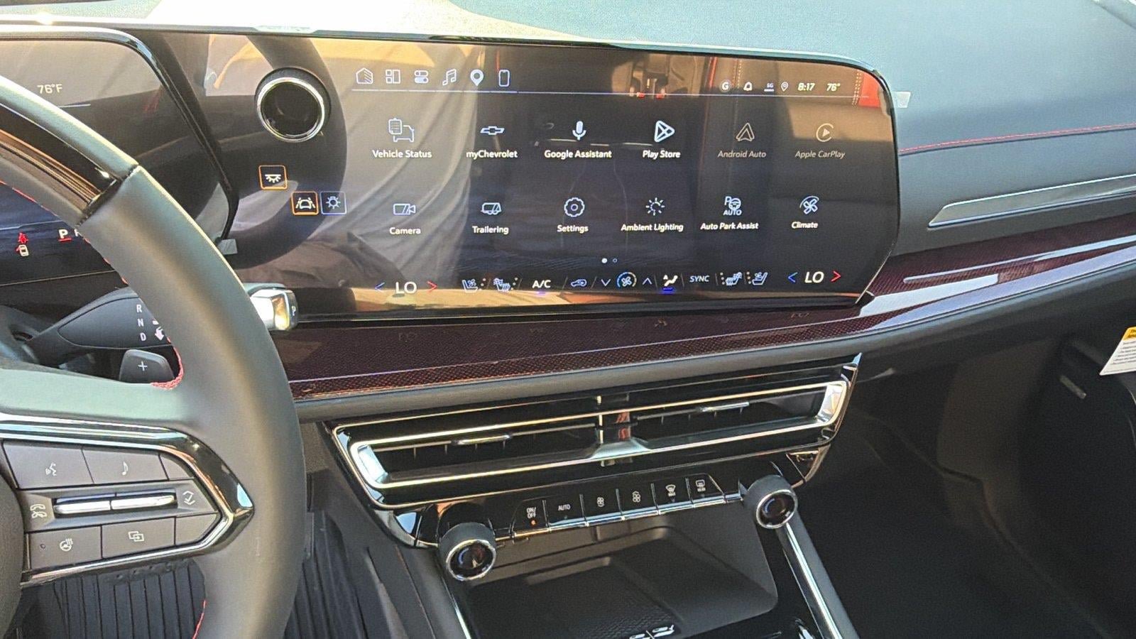 New 2027 Chevrolet Traverse RS w/ LPO, Floor Liner Package FWD image 14