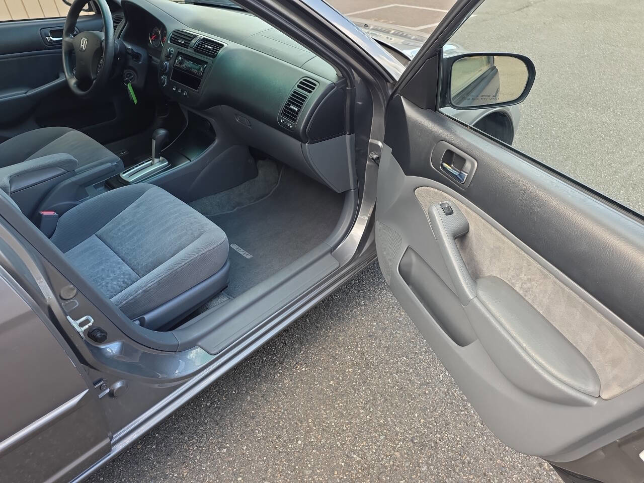 Used 2004 Honda Civic LX image 20