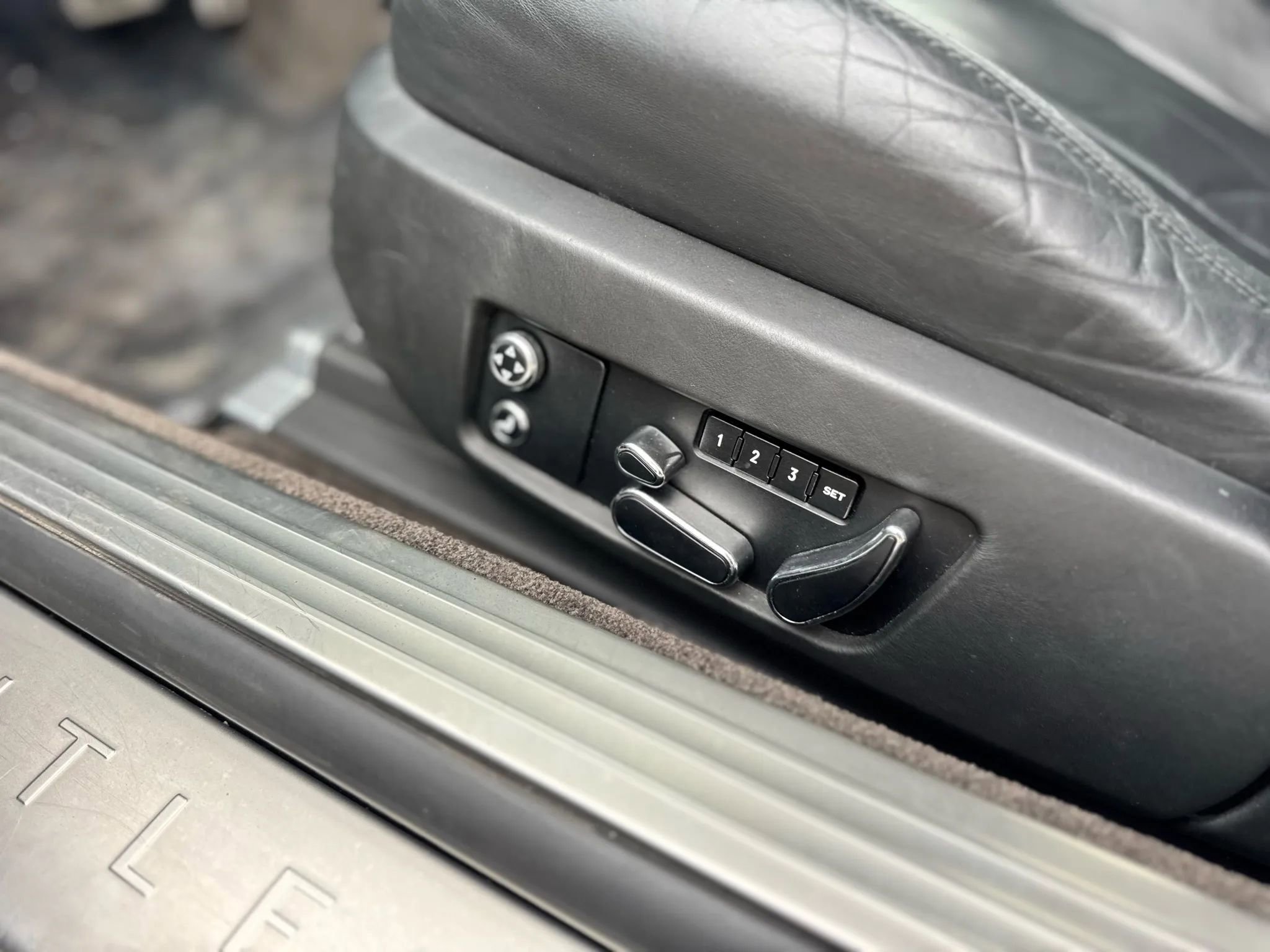 Used 2009 Bentley Continental GTC image 23