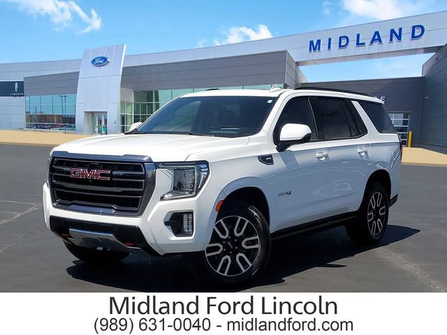 Used 2024 GMC Yukon AT4 w/ Technology Package AWD/4WD image 1