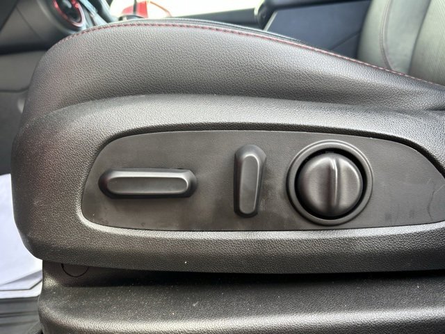 Used 2020 Chevrolet Blazer RS image 11