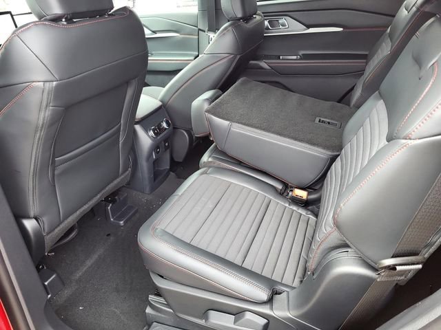 New 2026 Ford Explorer ST-Line image 13