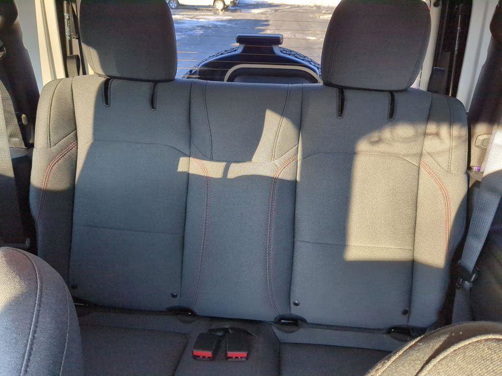 Used 2026 Jeep Wrangler Rubicon image 17