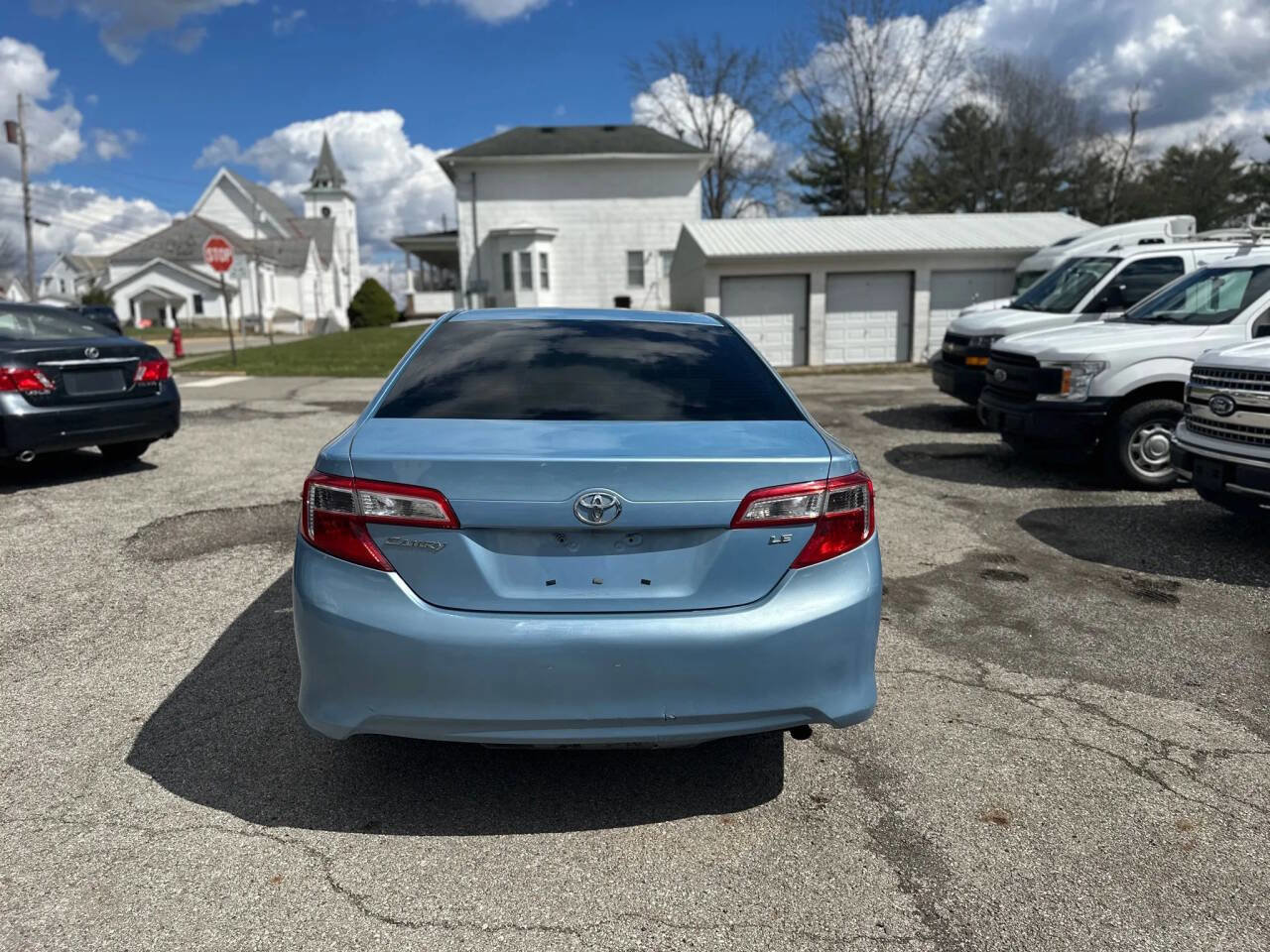 Used 2013 Toyota Camry LE image 7