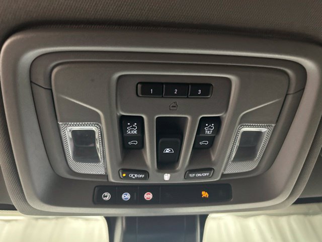 Used 2021 GMC Sierra 2500 Denali w/ Denali Ultimate Package AWD/4WD image 27