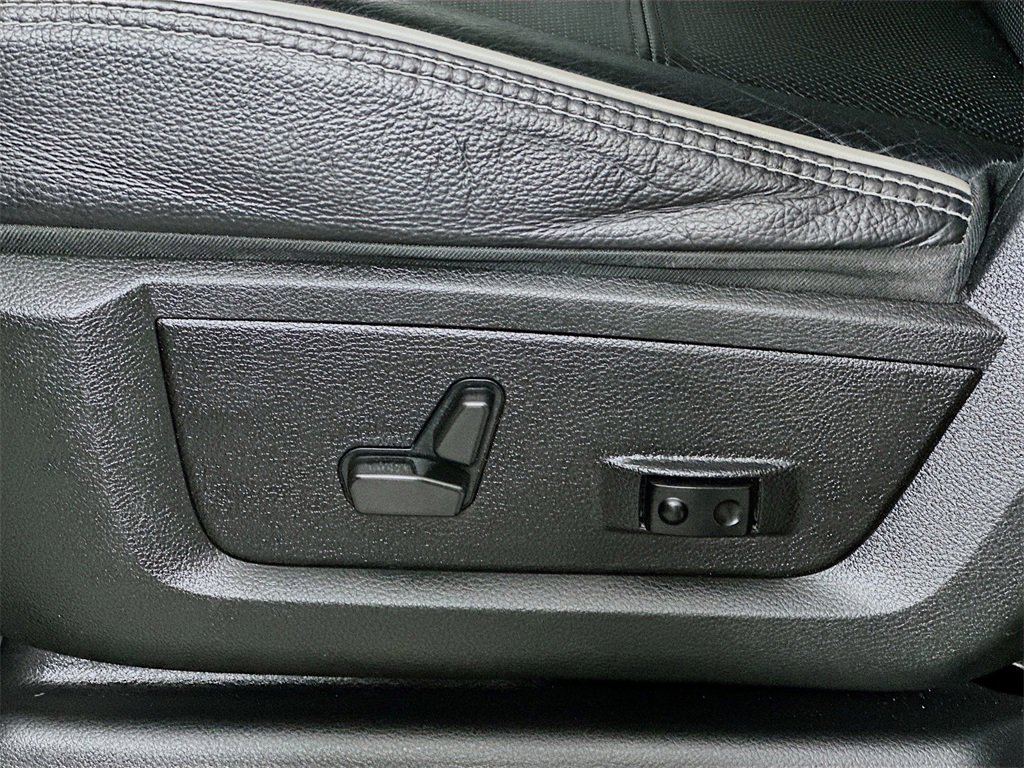 Used 2022 RAM 2500 Limited image 22