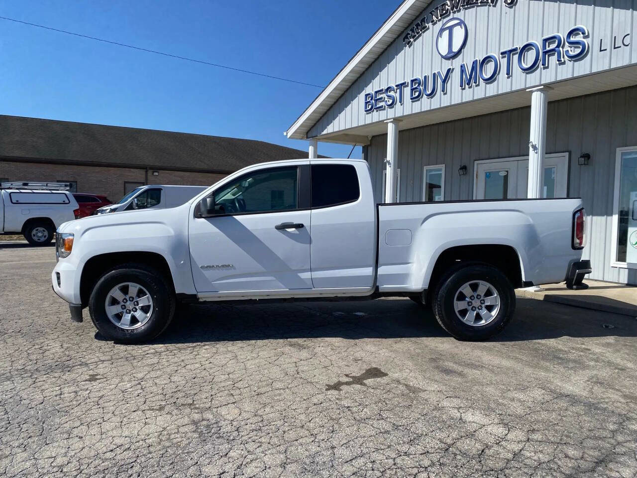Used 2020 GMC Canyon W/T w/ Convenience Package