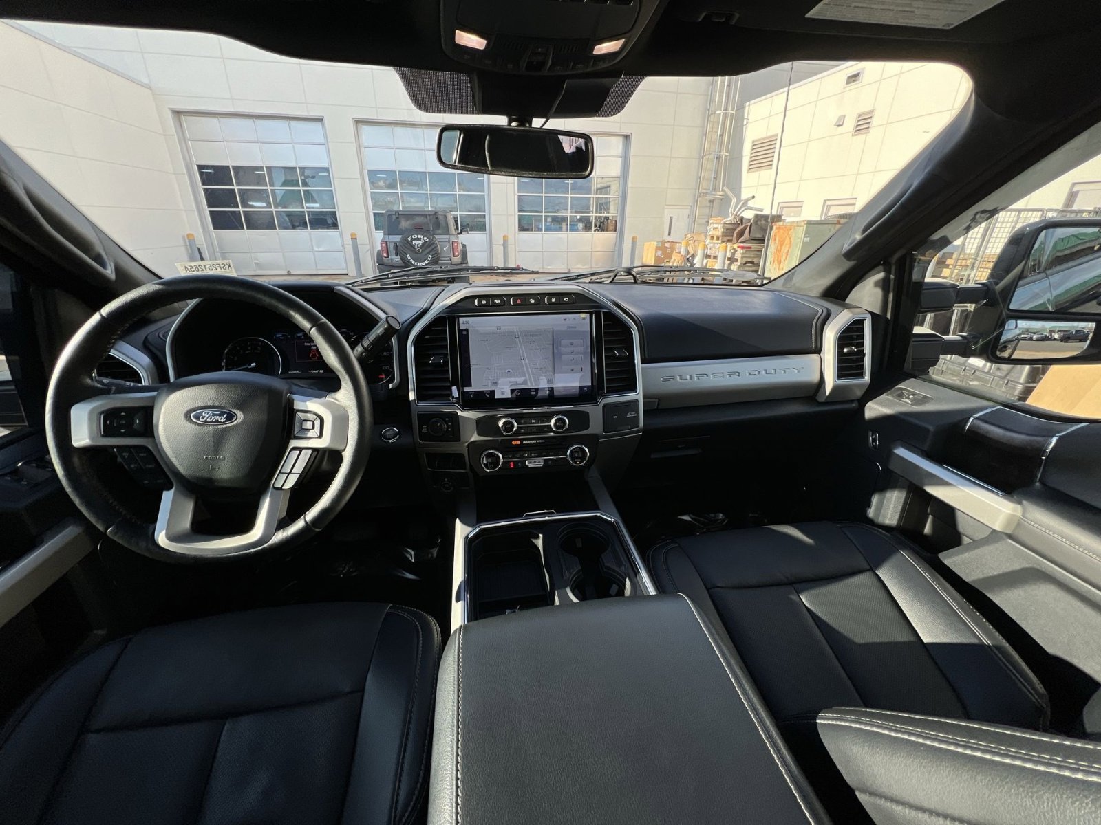 Used 2022 Ford F350 Lariat w/ Tremor Off-Road Package image 23