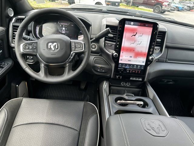 New 2026 RAM 3500 Laramie AWD/4WD image 22