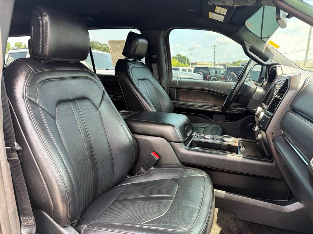 Used 2020 Ford Expedition Limited AWD/4WD image 27