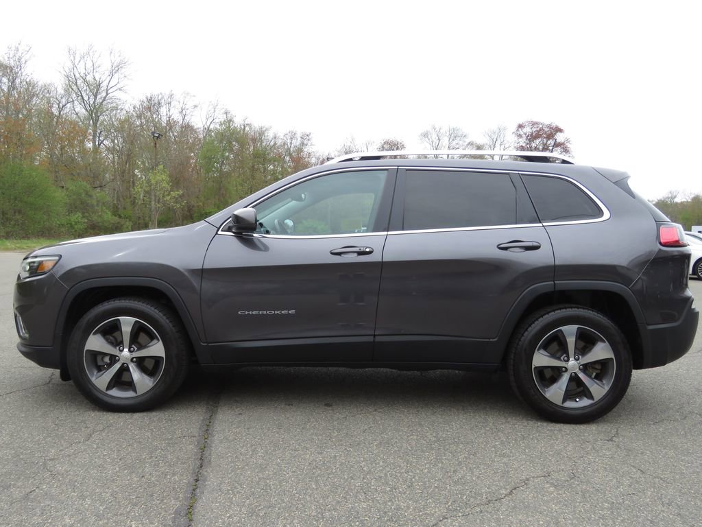 Used 2019 Jeep Cherokee Limited AWD/4WD image 8