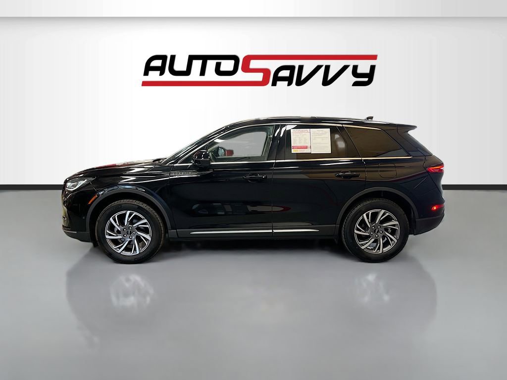 Used 2024 Lincoln Corsair AWD w/ Equipment Group 102A image 4