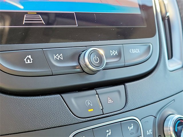 Used 2023 Chevrolet Malibu LT image 28