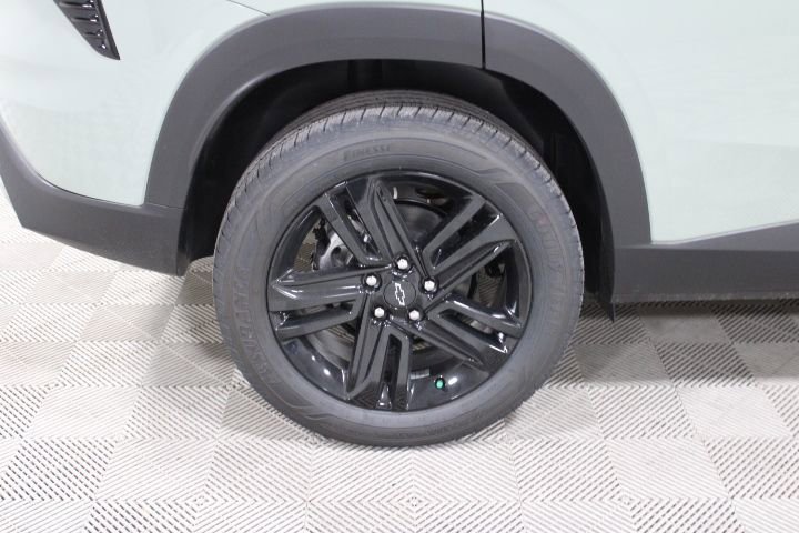 New 2026 Chevrolet Trax ACTIV w/ Driver Confidence Package FWD image 42