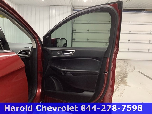 Used 2024 Ford Edge SEL image 10