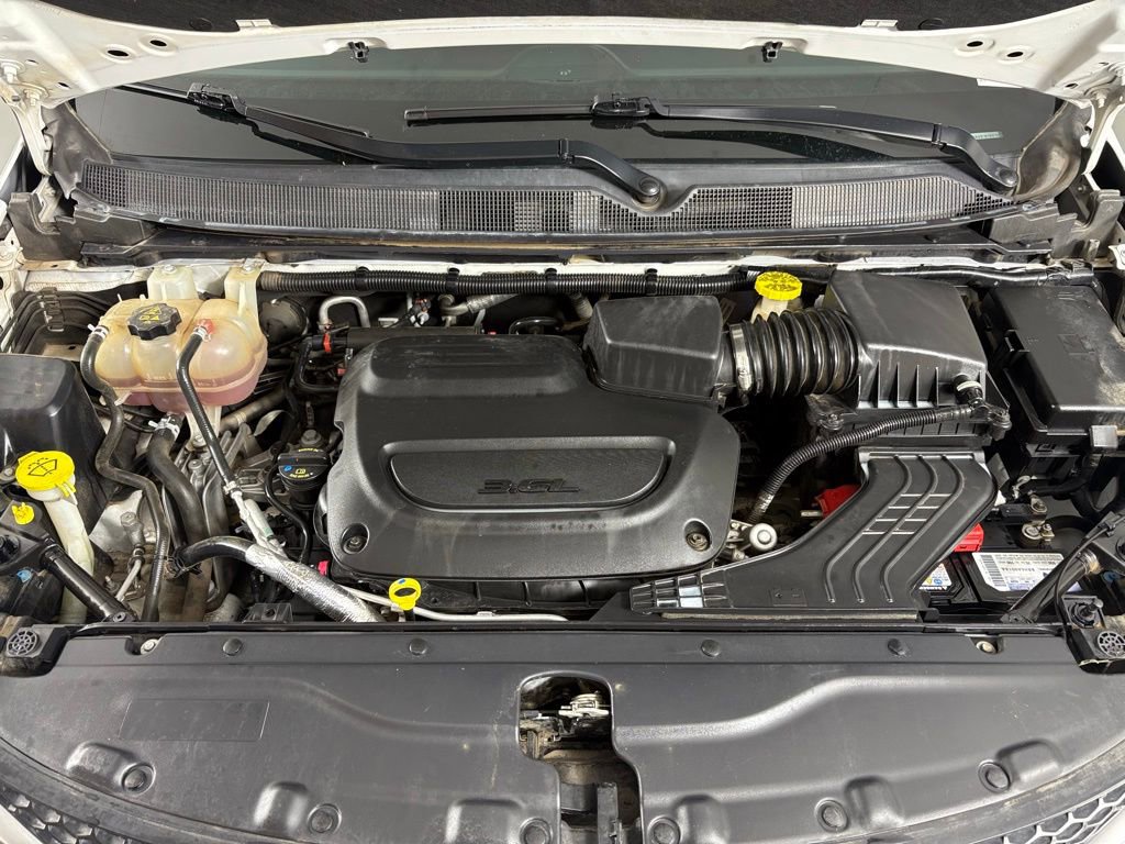 Used 2019 Chrysler Pacifica Touring-L image 43