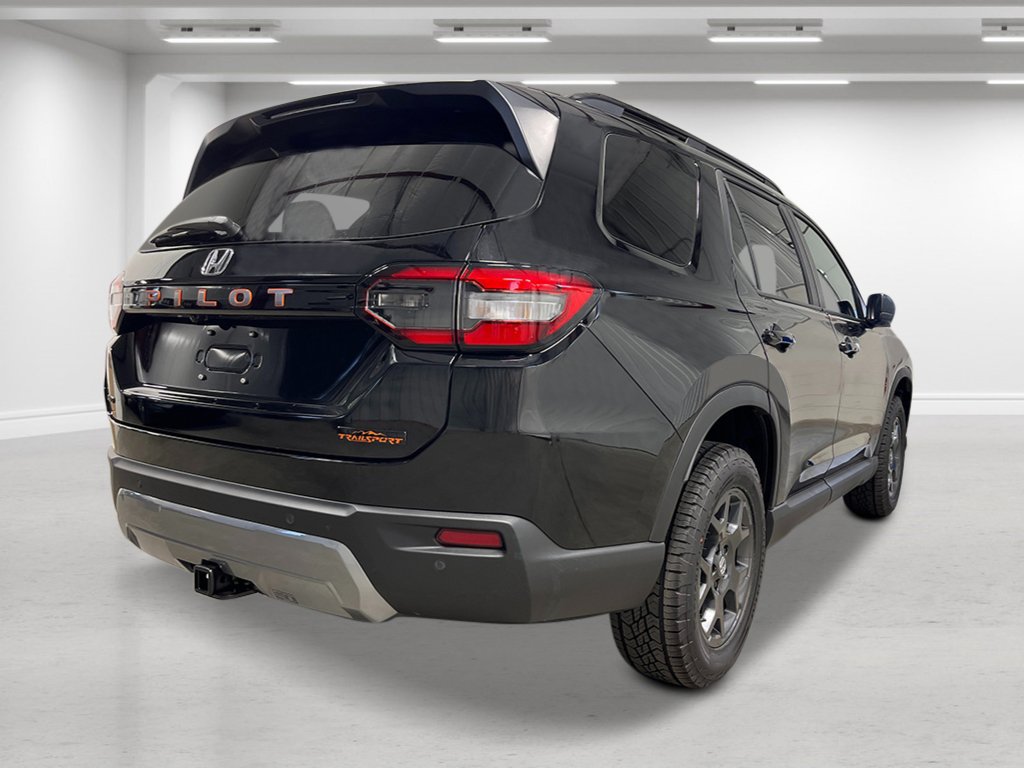 New 2026 Honda Pilot TrailSport image 5