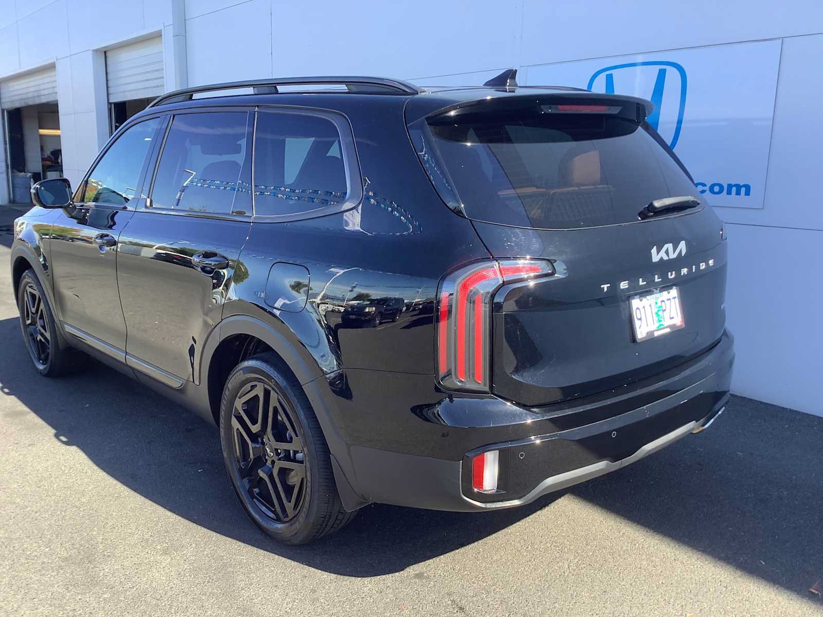 Used 2024 Kia Telluride SX Prestige X-Line AWD/4WD image 4