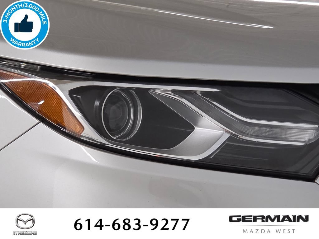 Used 2021 Chevrolet Equinox LT FWD image 16