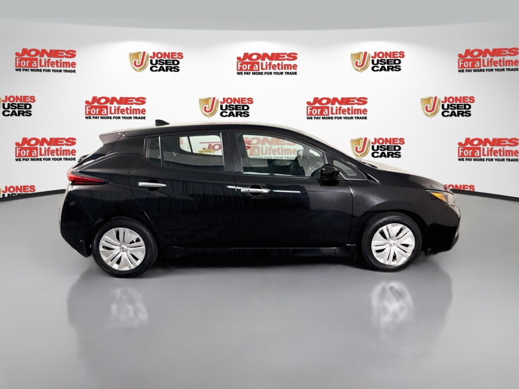 Used 2022 Nissan Leaf S FWD image 16