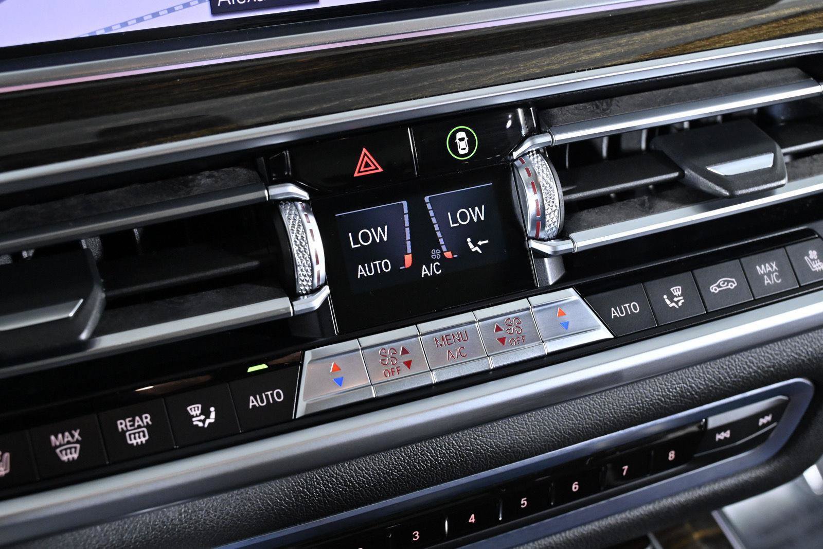 Used 2019 BMW X5 xDrive50i AWD/4WD image 15
