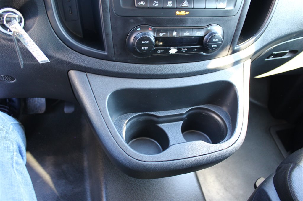 Used 2018 Mercedes-Benz Metris Passenger image 15