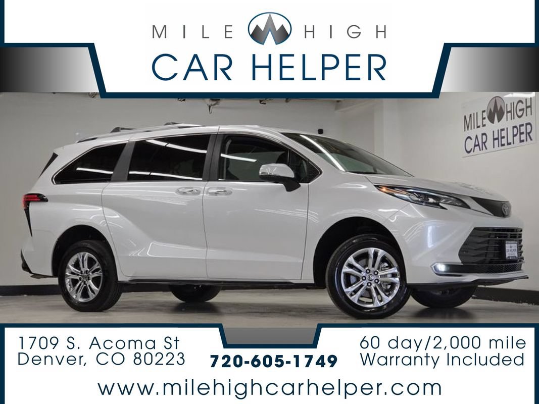 Used 2024 Toyota Sienna Platinum AWD/4WD image 1