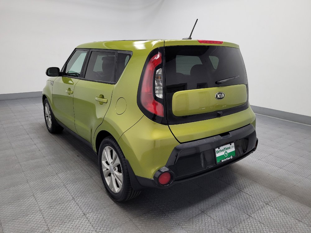 Used 2016 Kia Soul + FWD image 5