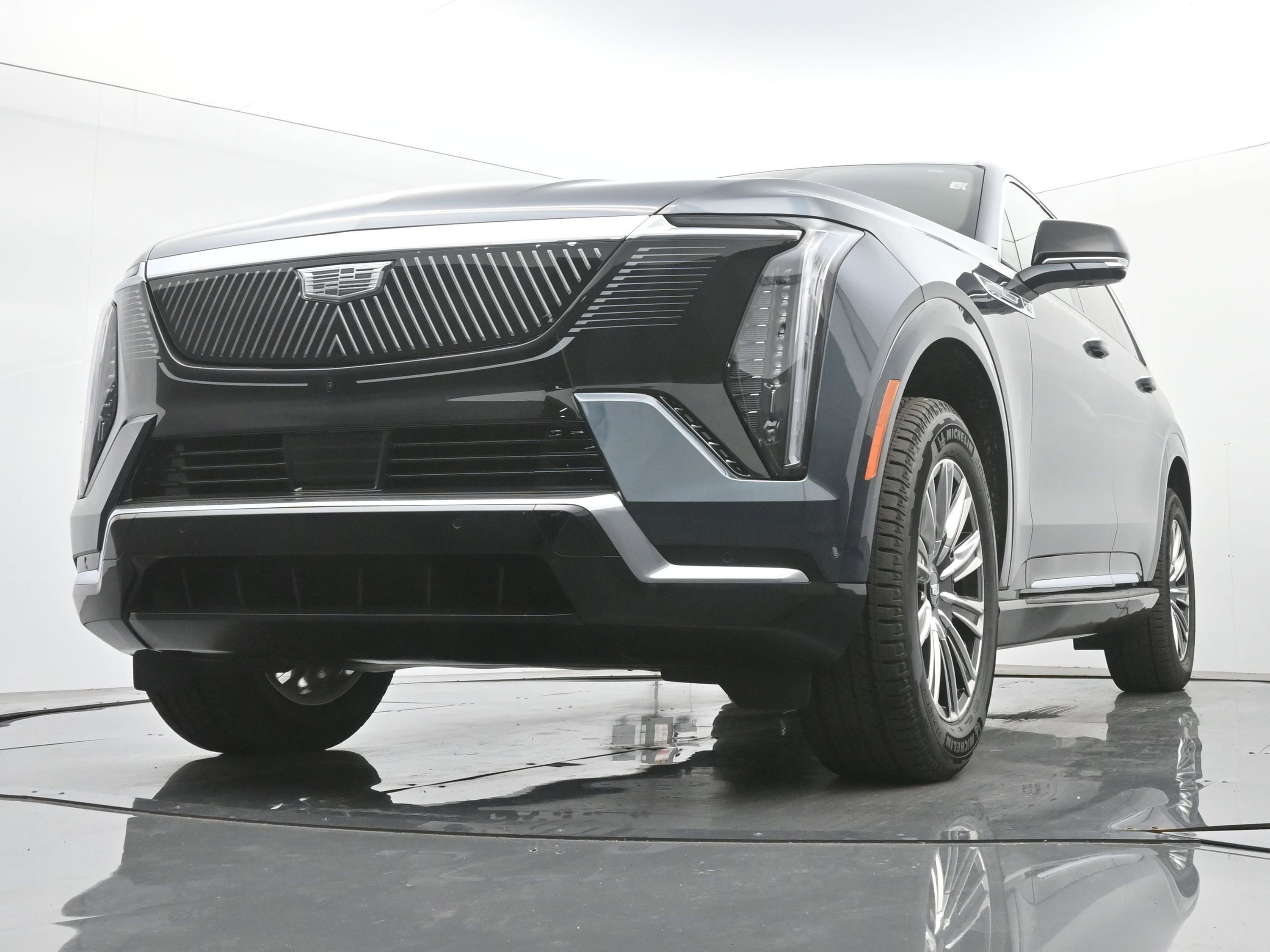 New 2026 Cadillac Escalade IQ Luxury 1 w/ LPO, Floor Liner Package image 15