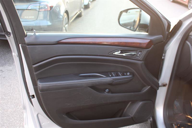 Used 2014 Cadillac SRX Premium image 11