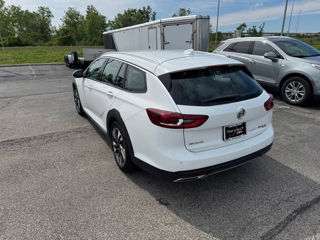 Used 2018 Buick Regal Essence w/ Driver Confidence Package #1 AWD/4WD image 5