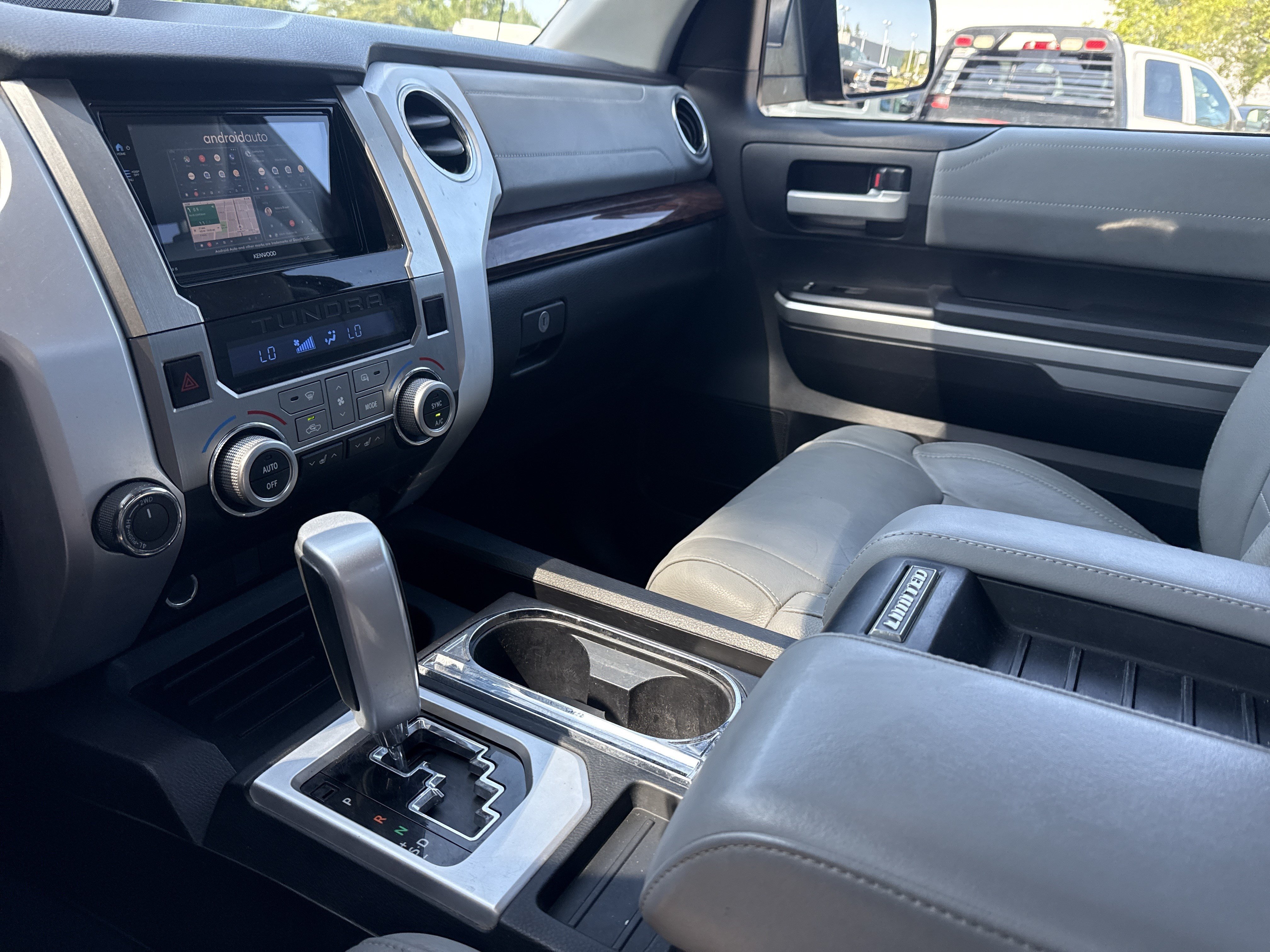 Used 2014 Toyota Tundra Limited AWD/4WD image 26