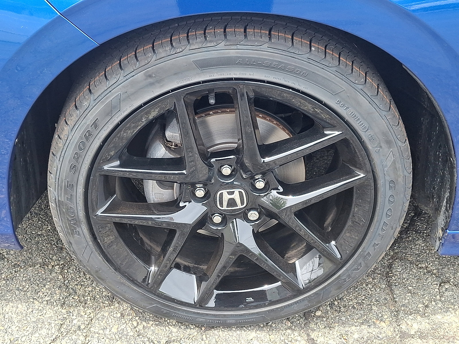 Used 2023 Honda Civic Sport image 11