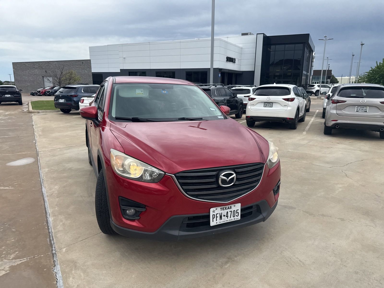 Used 2016 MAZDA CX-5 Touring image 4