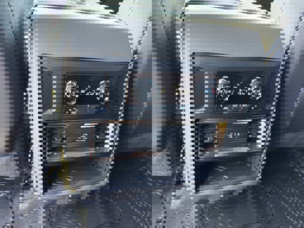 New 2025 GMC Hummer EV 2X image 25