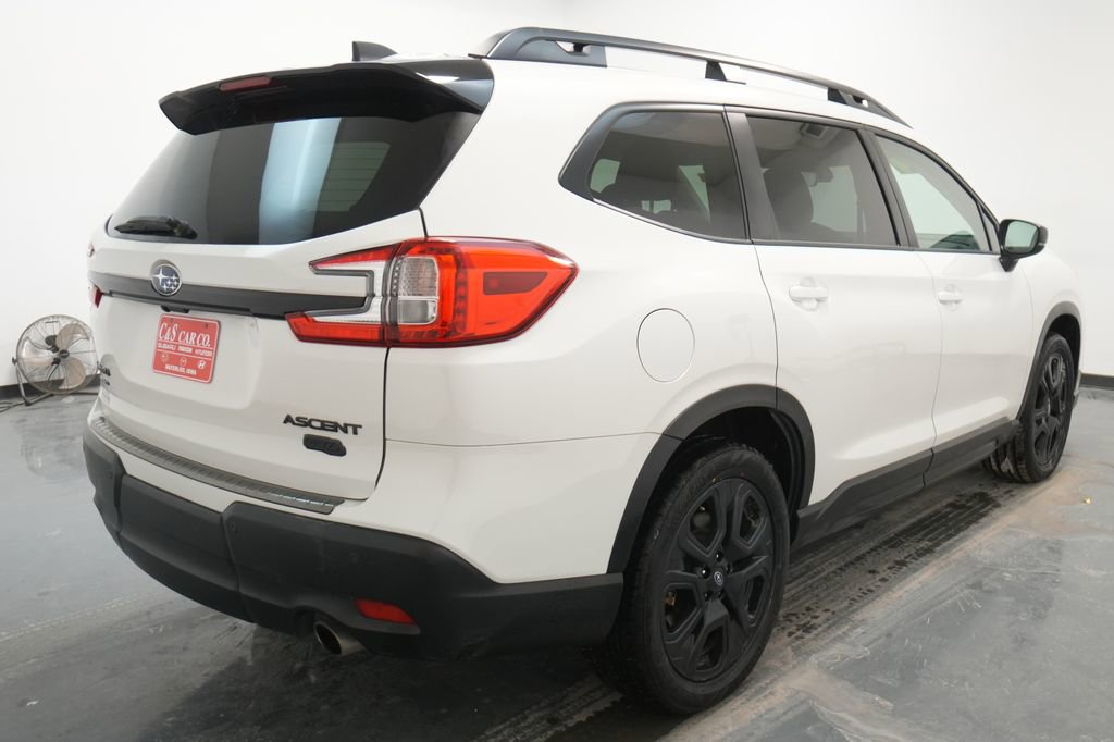 Used 2024 Subaru Ascent Onyx Edition image 8