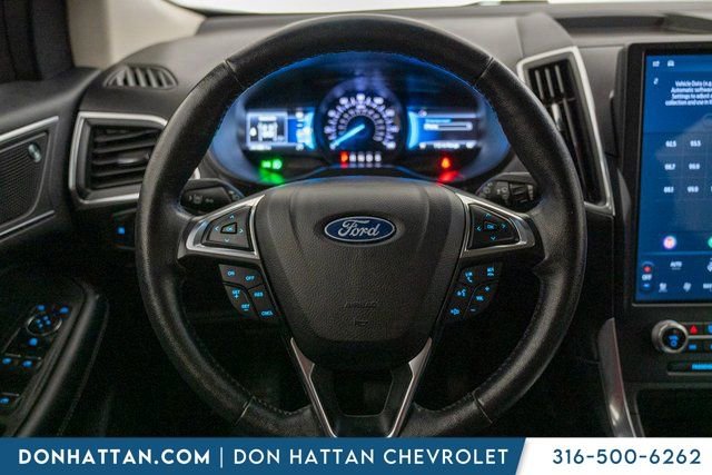 Used 2022 Ford Edge Titanium image 6