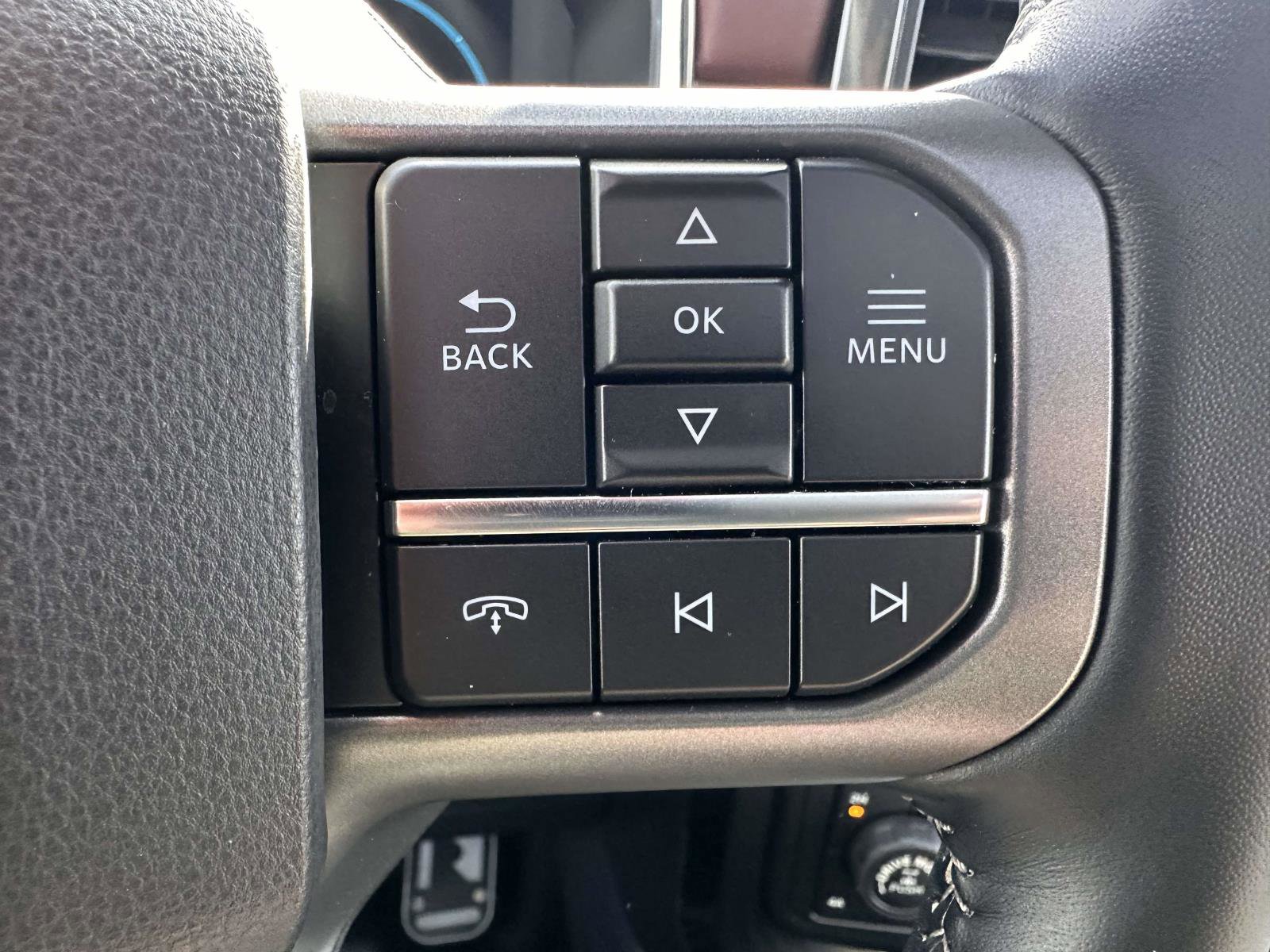 Used 2022 Ford F150 Lariat w/ Equipment Group 502A High image 21