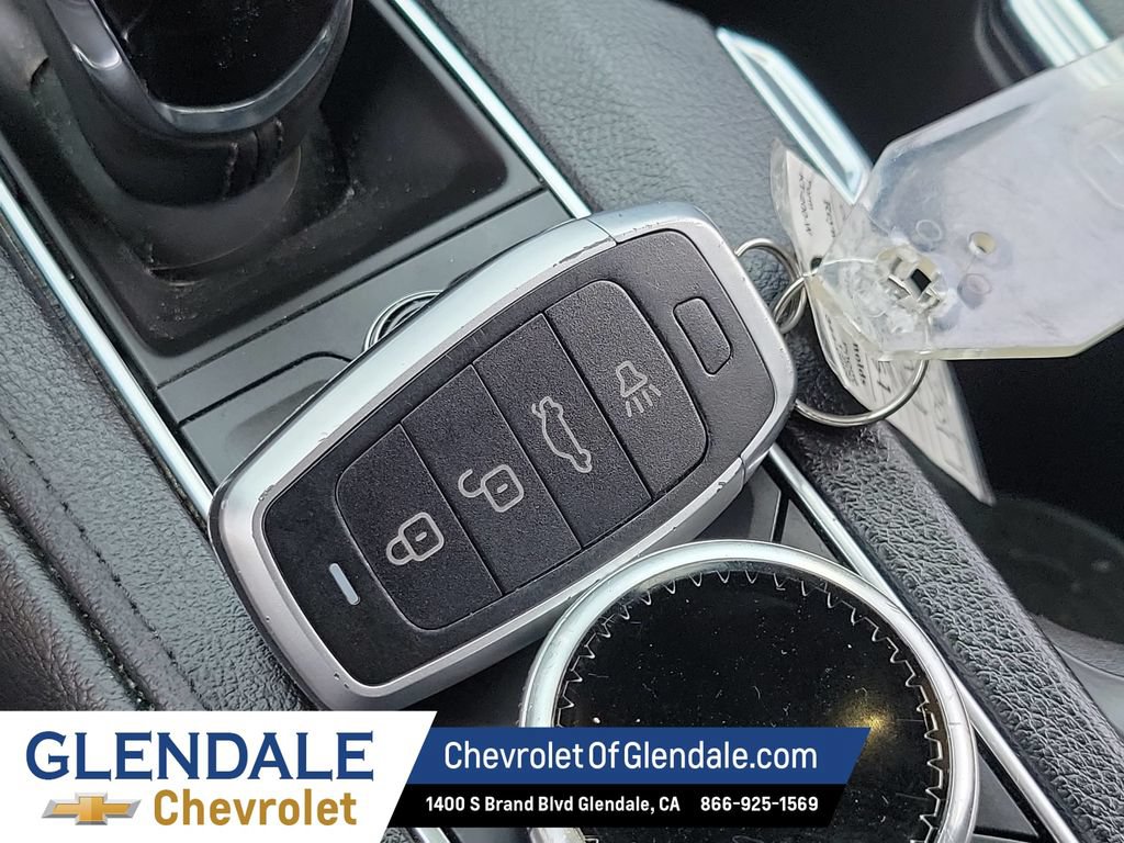 Used 2023 Cadillac XT4 Premium Luxury AWD/4WD image 34