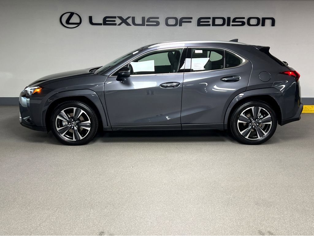 New 2026 Lexus UX 300h AWD image 4