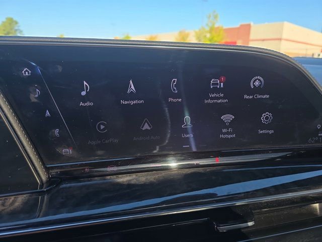 Used 2022 Cadillac Escalade ESV Premium Luxury image 23